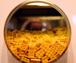 Permalink to AFOL Documentary yellow_lego