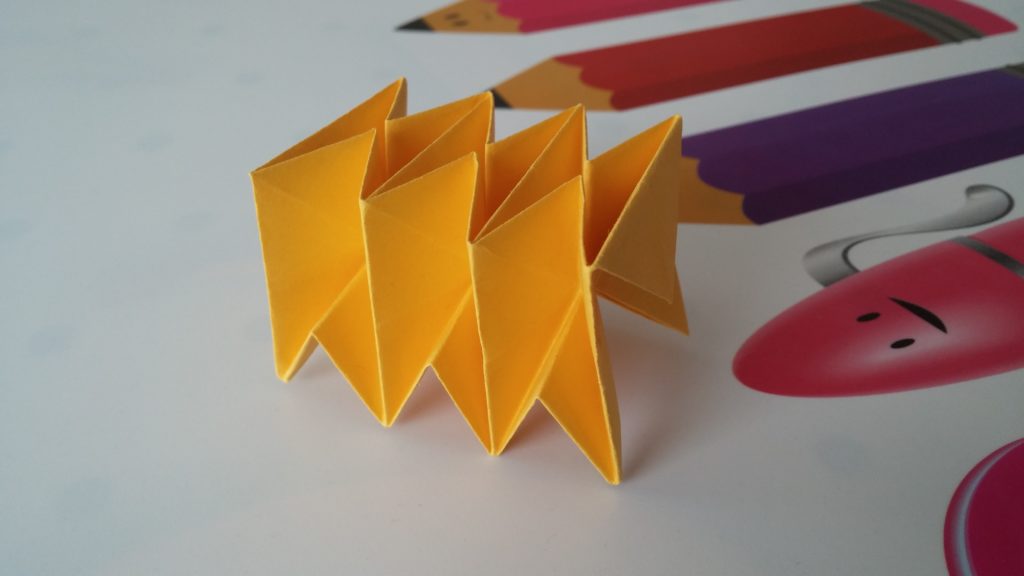 An origami worm